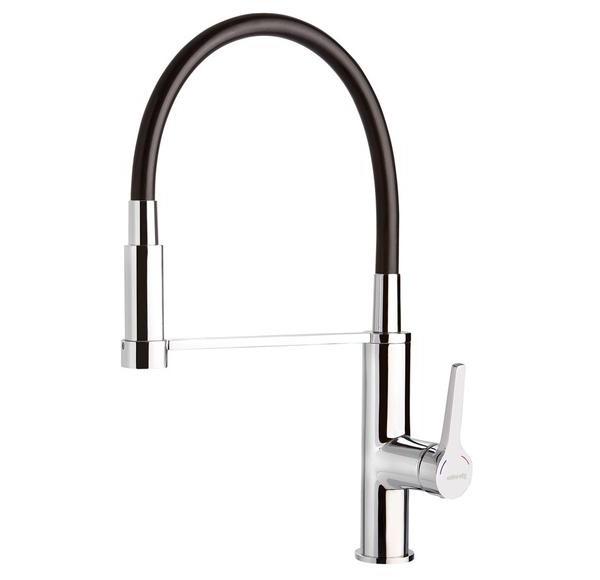 single hole polished brass kitchen faucet with pull out spray