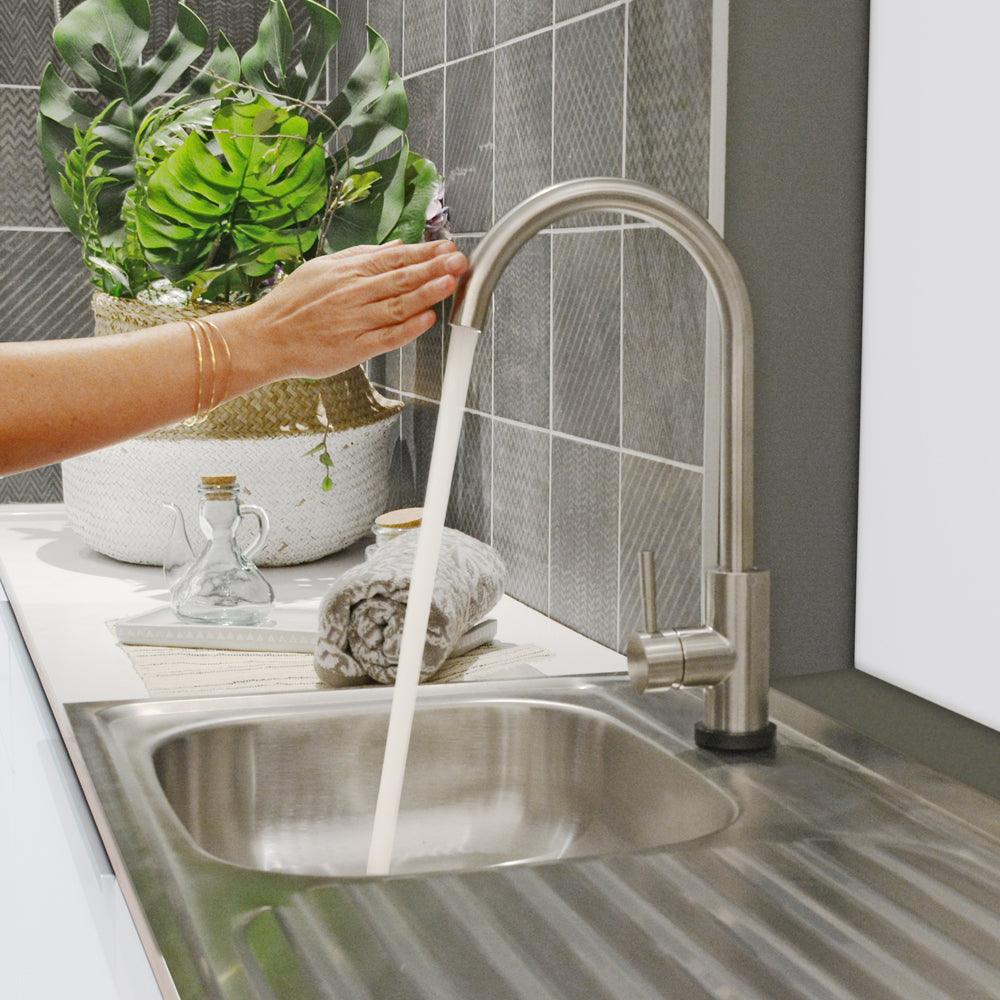 automatic hand sensor kitchen taps faucet for home